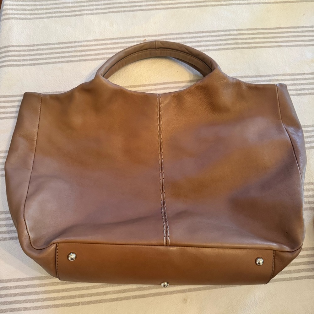 Tod’s T Timeless Brown Leather Tote - Picture 5 of 10